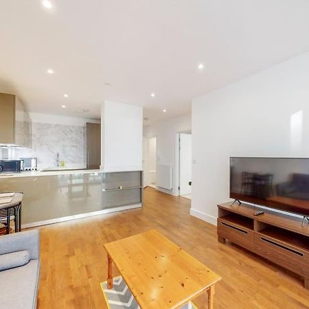 Lovely 1 Bedroom In Royal Arsenal Riverside London Exterior foto