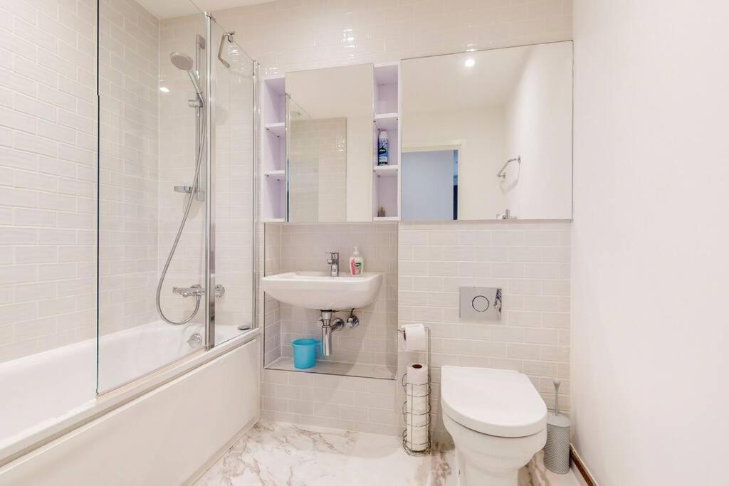 Lovely 1 Bedroom In Royal Arsenal Riverside London Exterior foto